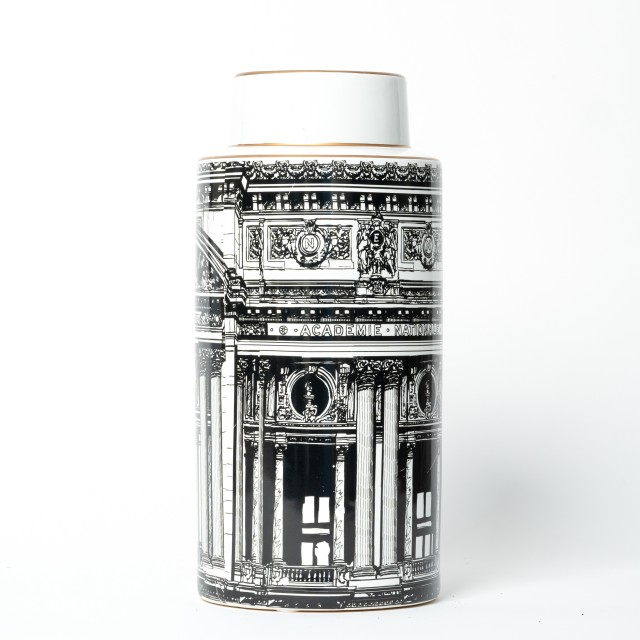 Vaso ceramica architettura